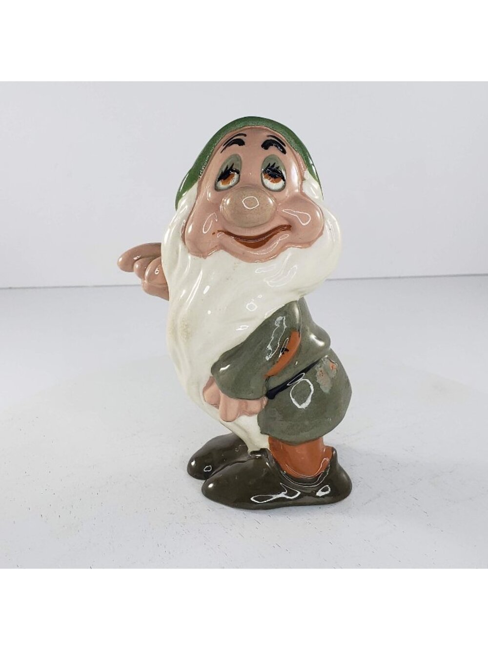 Evan K Shaw American Pottery Disney Sleepy Snow White Seven Dwarfs Figurine